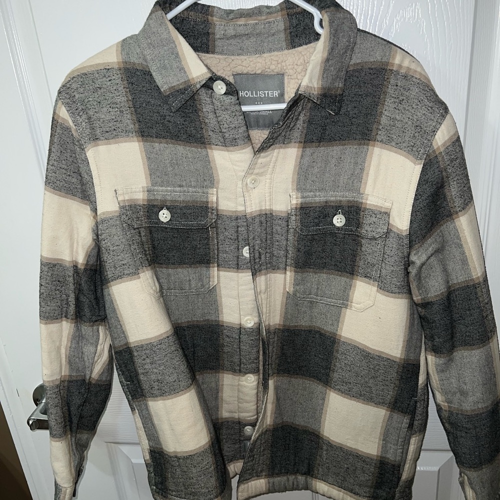 Hollister Cream and Gray Sherpa-Lined Jacket